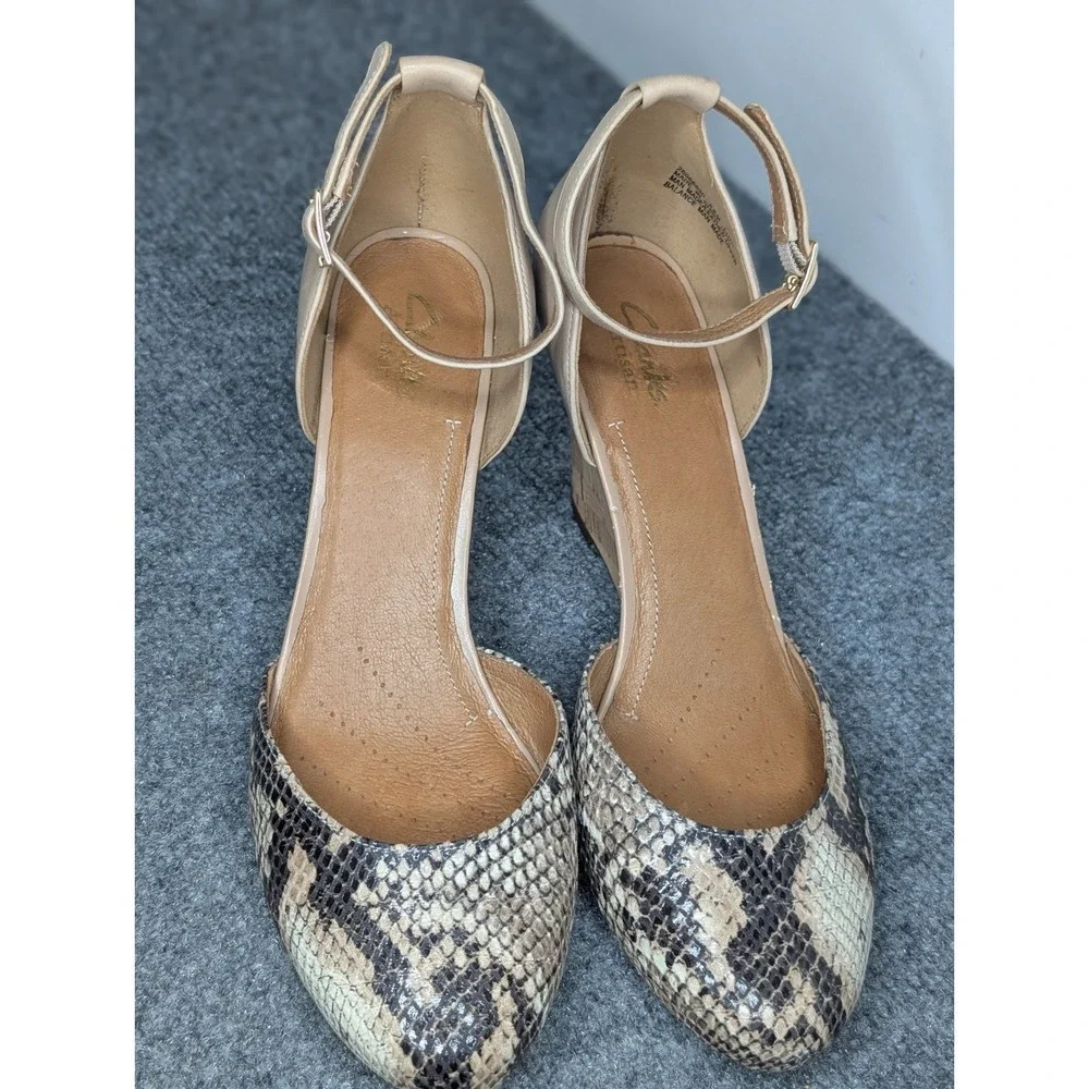 Clark's Artisan 8.5 Leather Snakeskin Print Ankle Strap Cork Wedge Comfort Heels